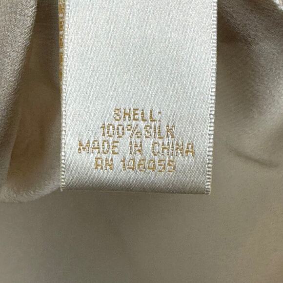 Gold Hawk 100% Silk Top Women's Large Beige Cold Shoulder Lace-Up Blouse Neutral - Picture 7 of 9